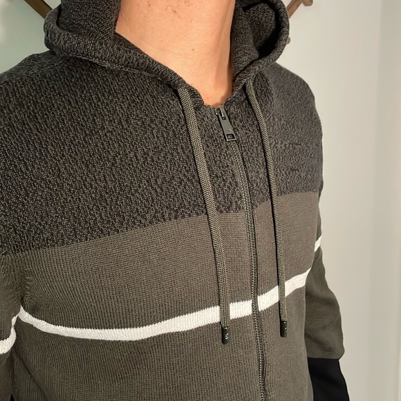 ‘Armani Exchange’ Zip-Up Sweater - Picture 3 of 8